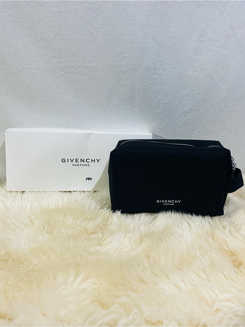 💕 Givenchy Black Canvas Toiletry Pouch